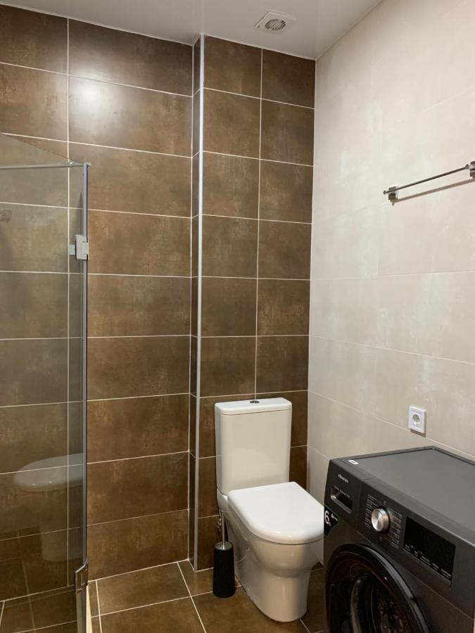 White Sails Apartment Батуми Экстерьер фото