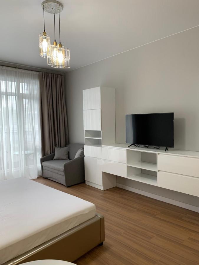 White Sails Apartment Батуми Экстерьер фото